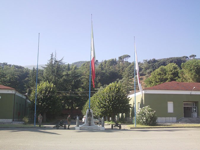 1° raduno Ascoli Piceno dal 9 al 10 settembre 2011 -  foto...097 -  l'AlzaBandiera
